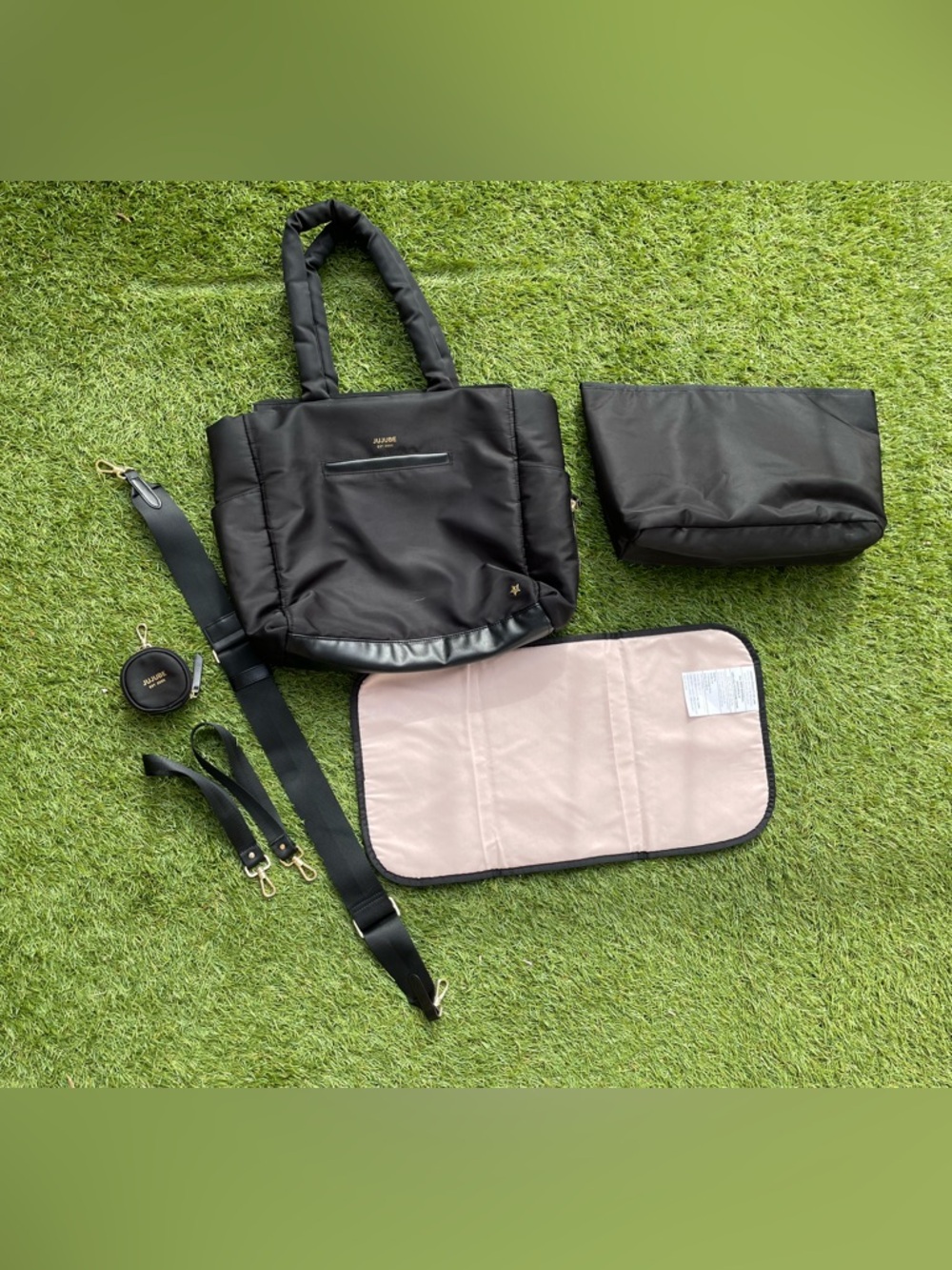 JuJuBe Utility Strap Tote Diaper Bag Black and Paci Pod EUC - Picture 5 of 14